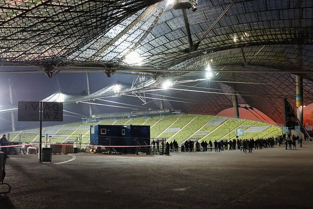 乐部在纷繁 乐部在纷繁